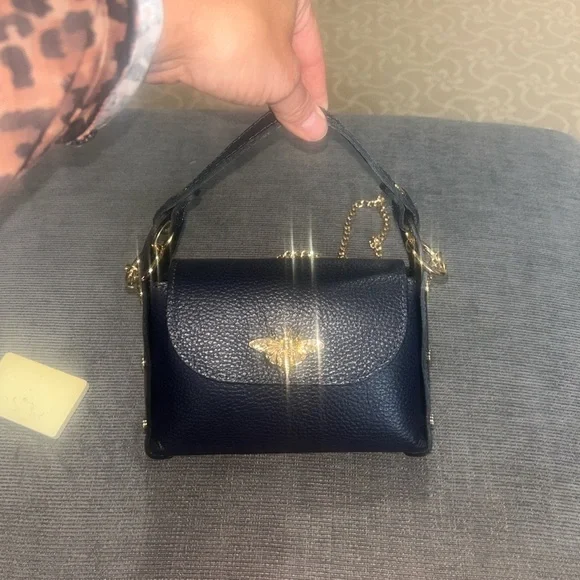 Vera Pelle Navy Little Bee” Bag in Genuine Leather Made in Italy NWOT - Picture 7 of 8